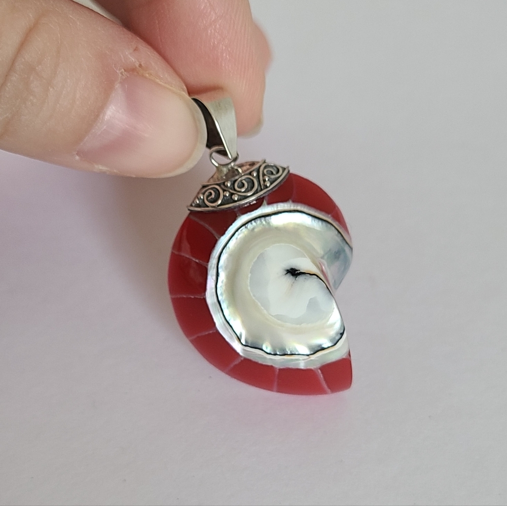 Vintage Chunky Nautical Boho Red Sterling Silver Nautilus Shell Necklace Pendant